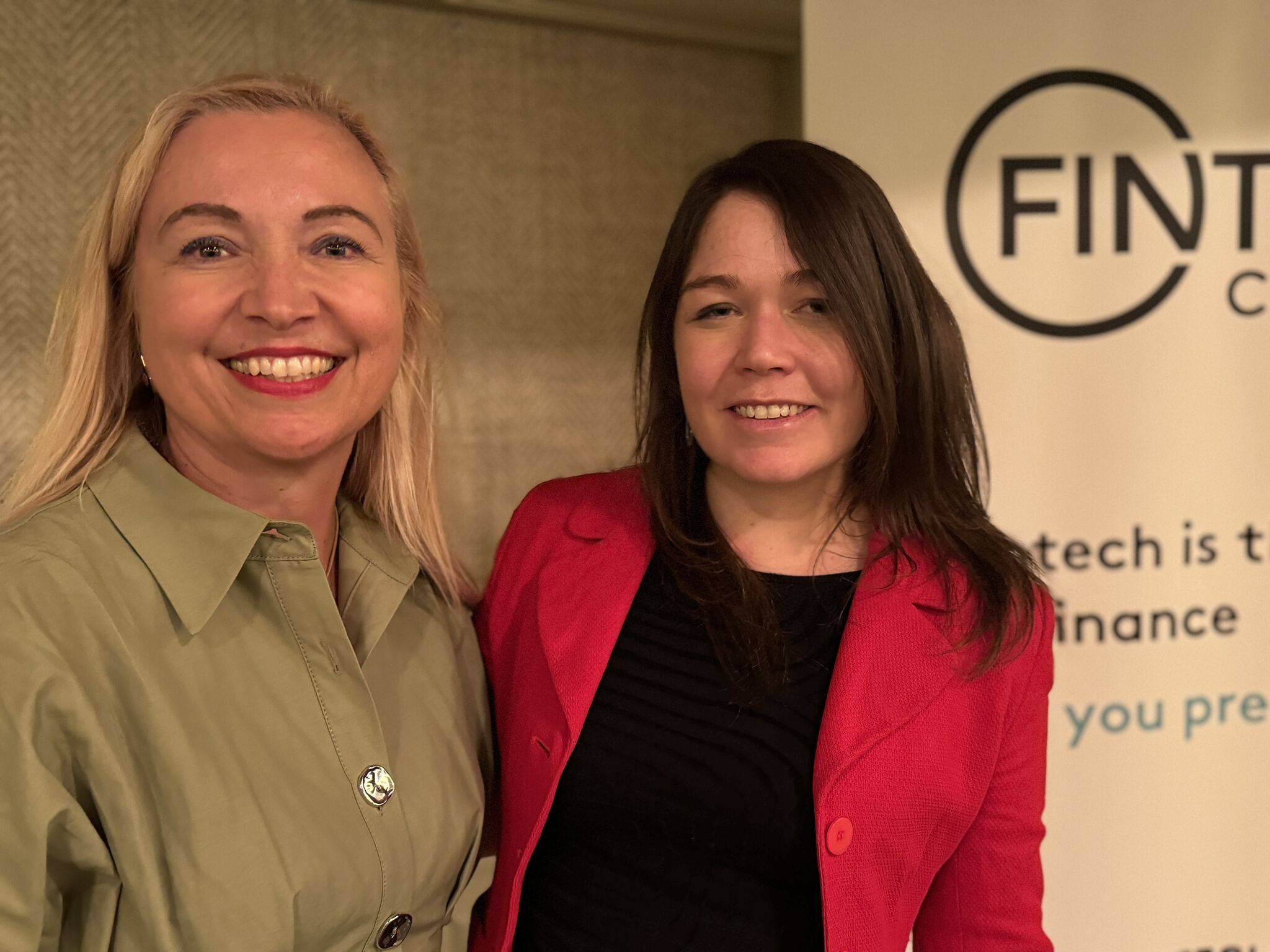 Event: FINTECH Circle Summer Drinks 2024 — photo 12
